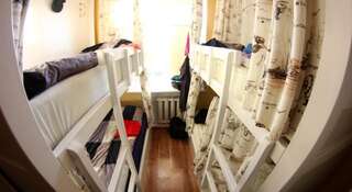Гостиница Хостел Смайл Севастополь Односпальная кровать в общем номере с 6 кроватями-1